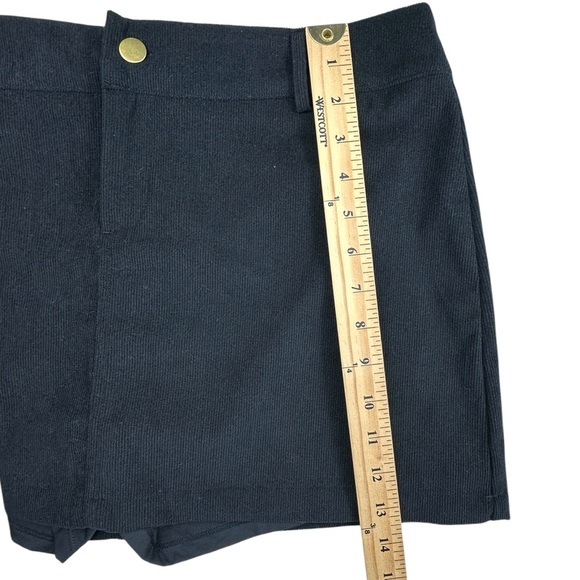 Halara Mid Low Rise Casual Manners A Line Mini  Corduroy Sporty Skort Large - Picture 8 of 11